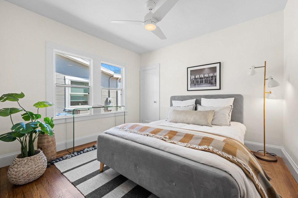 1220 Peralta Ave, Berkeley CA  94706-2406 exterior