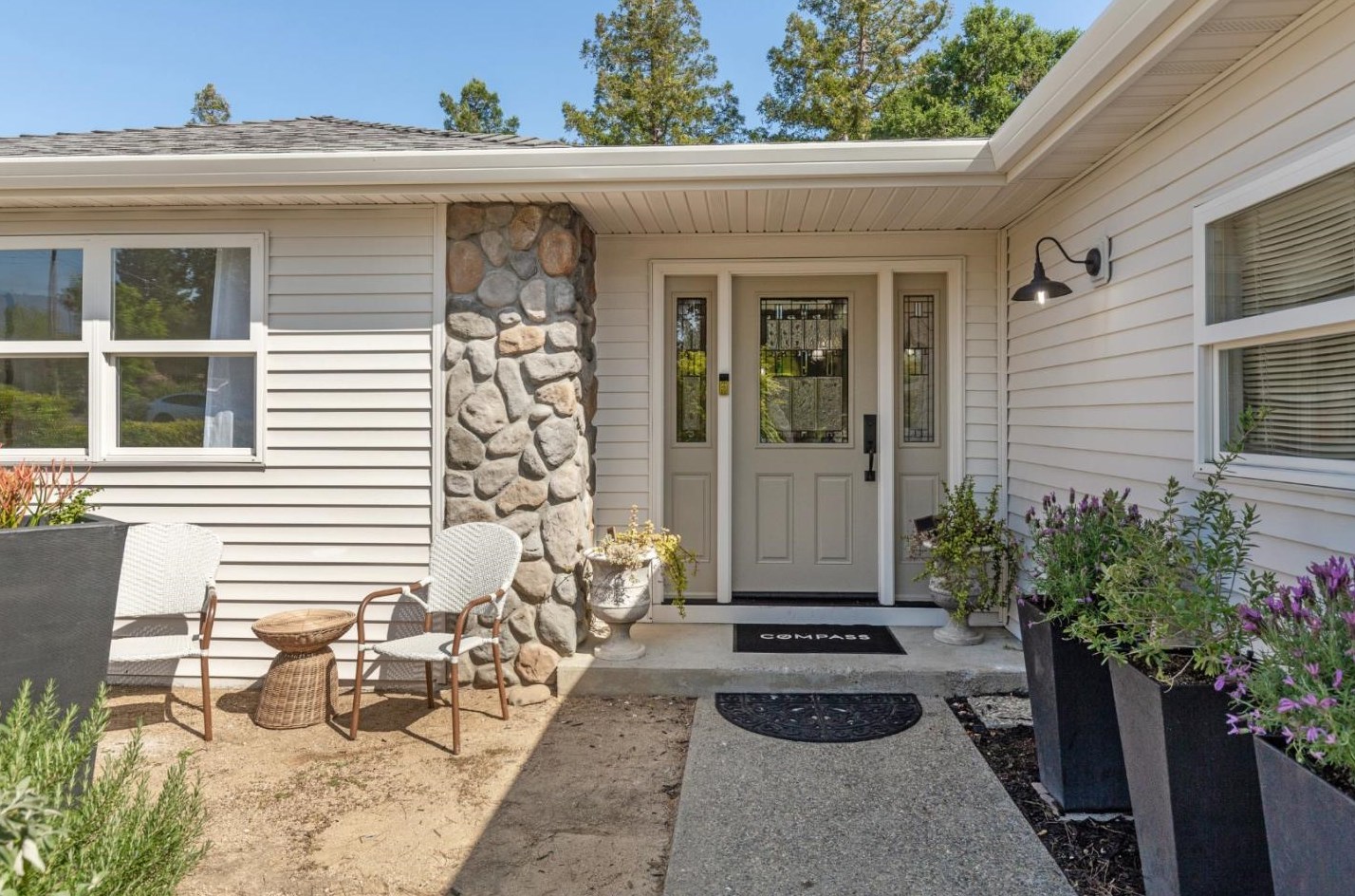 18901 Devon Ave, Saratoga, CA 95070-4607