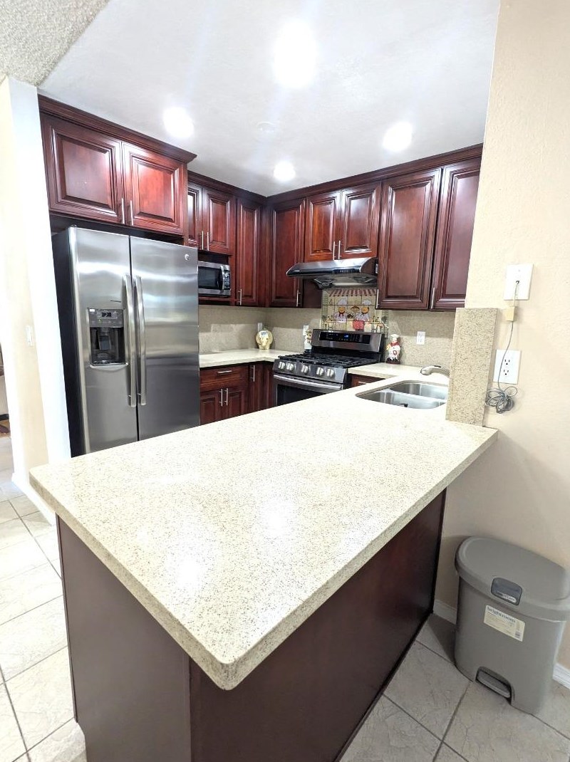 679 Webster Dr, San Jose, CA 95133-1836