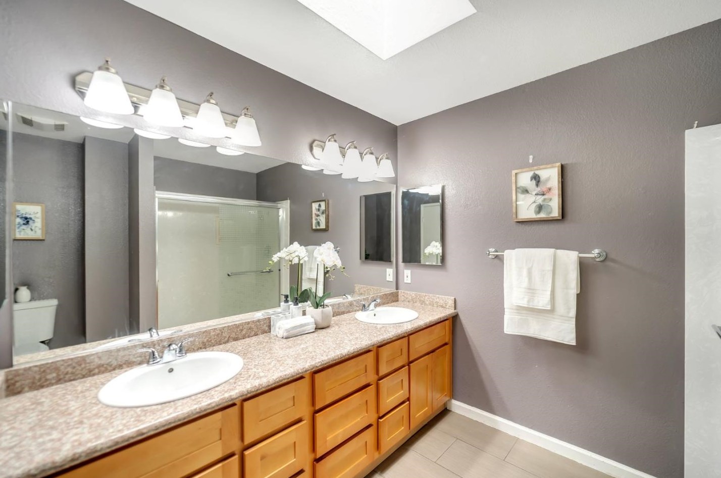 127 Silcreek Dr, San Jose CA  95116-7012 exterior