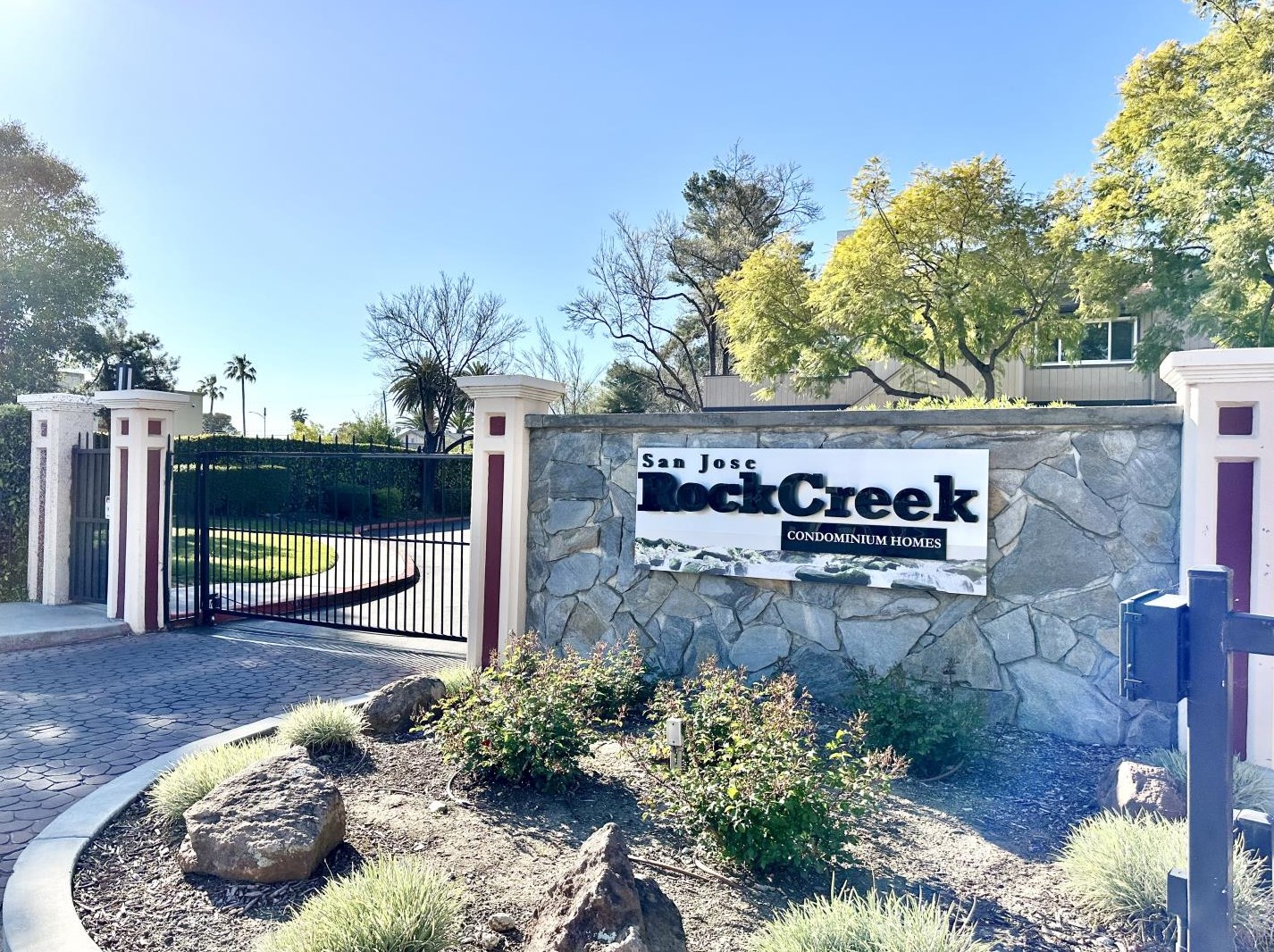 127 Silcreek Dr, San Jose, CA 95116