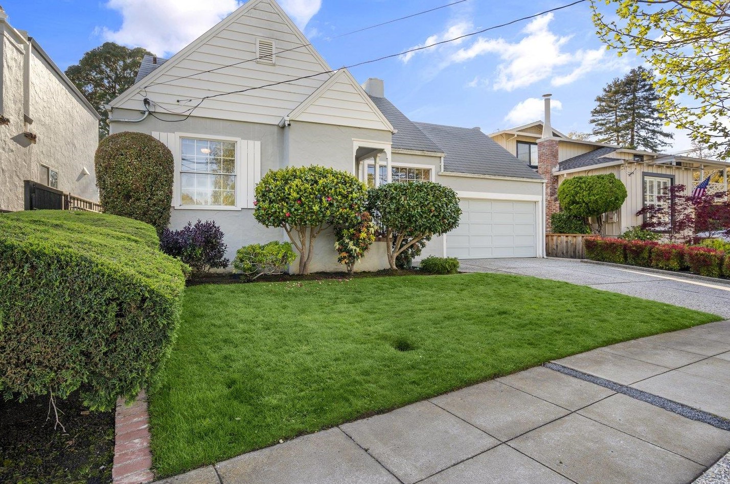 2640 Isabelle Ave, San Mateo, CA 94403-2337