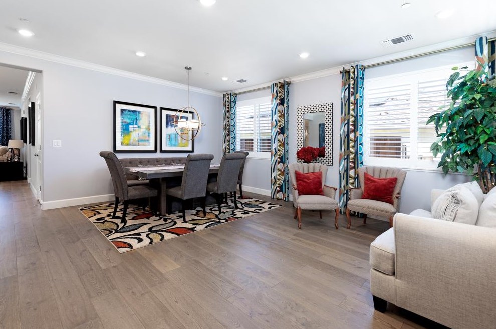 2740 Glenview Dr, Hollister, CA 95023