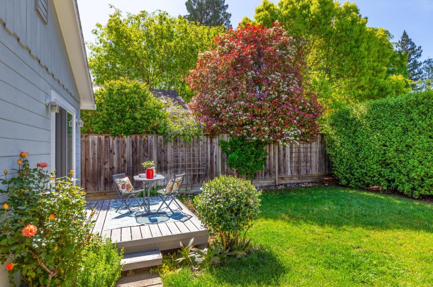 322 Beresford Ave, Redwood City CA  94061-3506 exterior