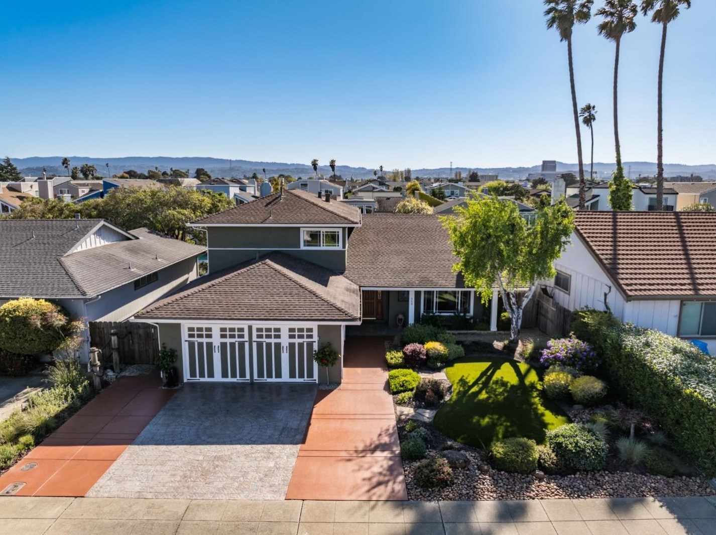 962 Flying Fish St, San Mateo, CA 94404-1454