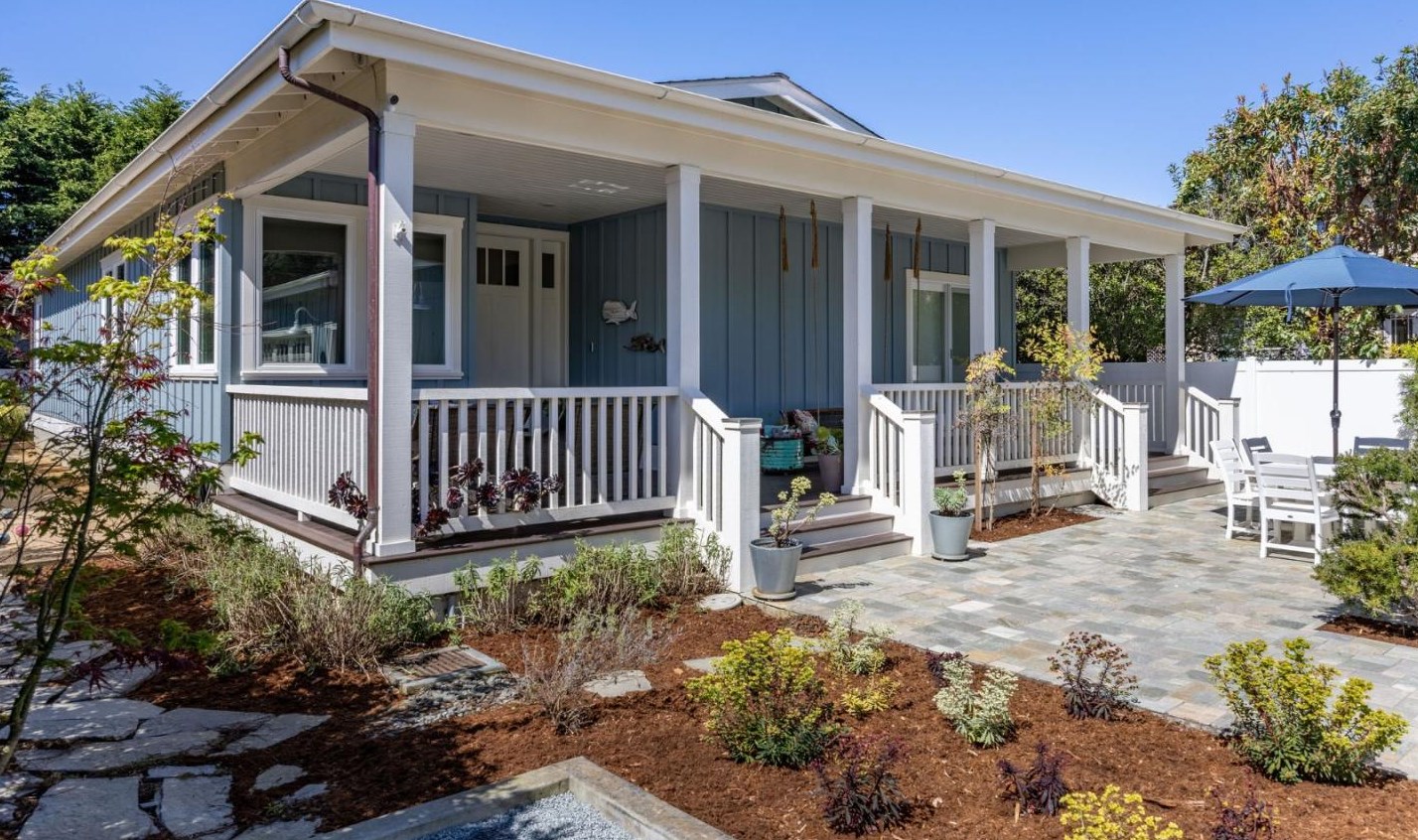 12 Ventura St, Princeton By The Sea, CA 94019-1326