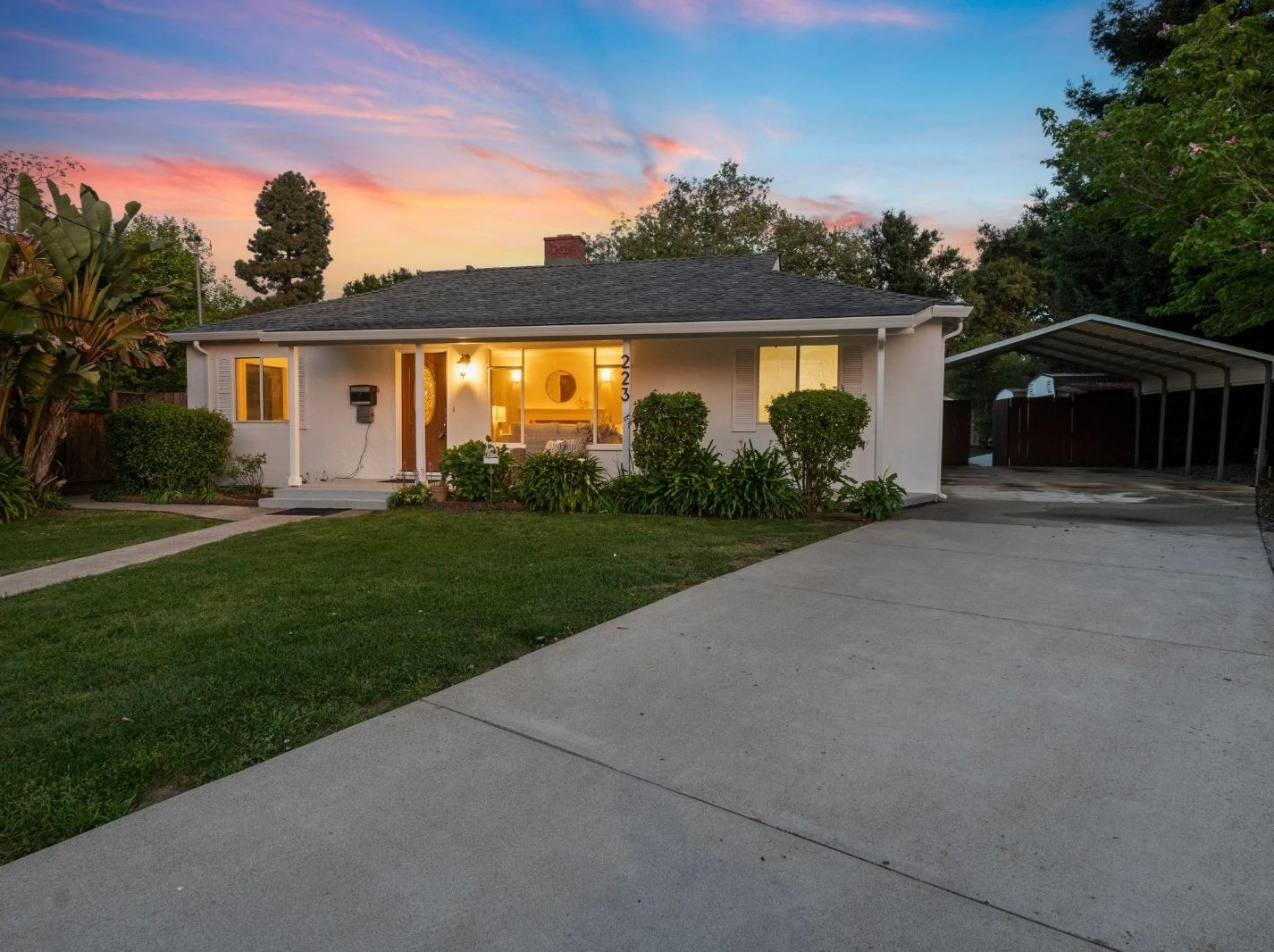 223 Lauella Ct, Mountain View, CA 94041-1014