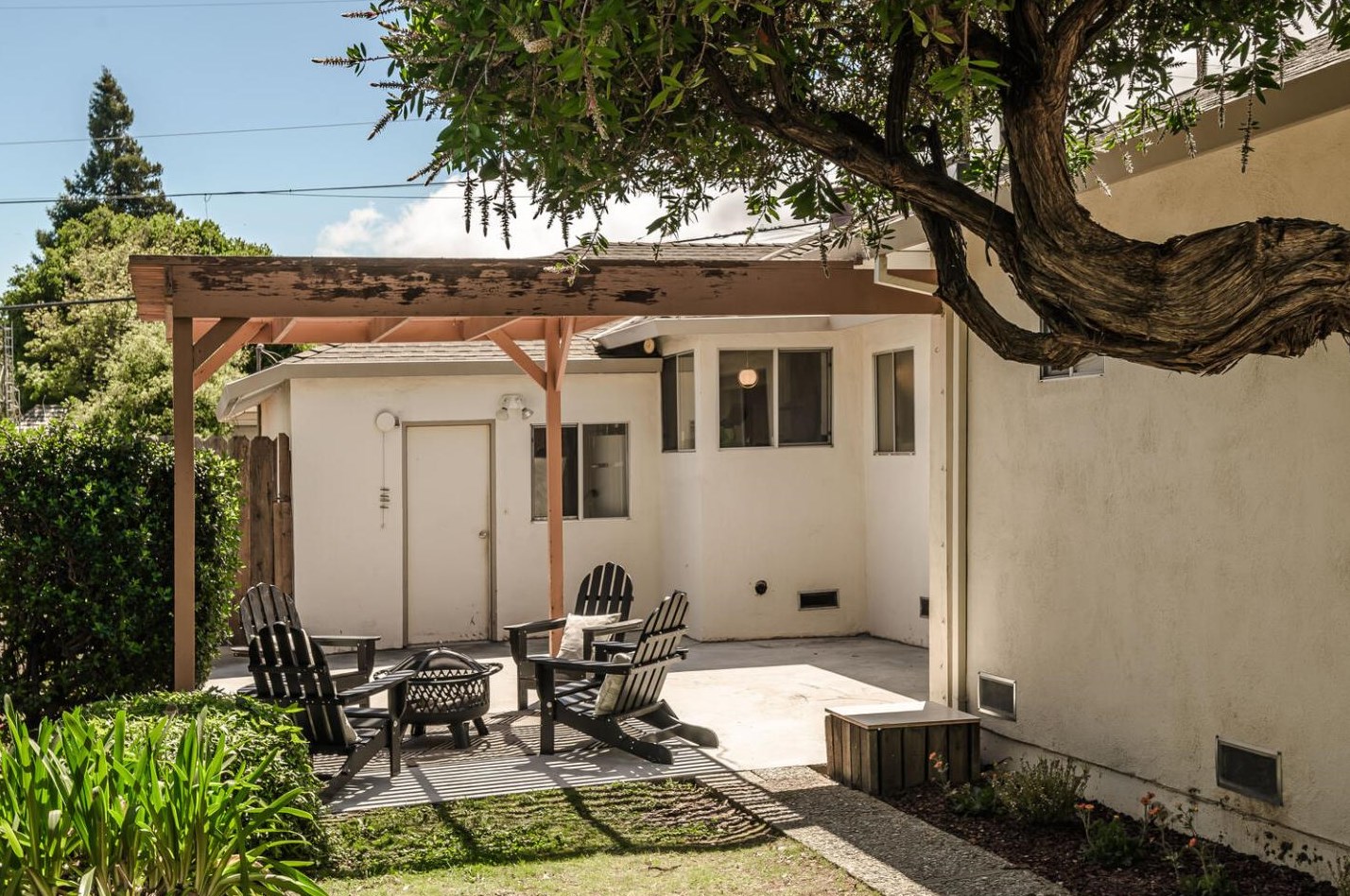 1812 Belburn Dr, Belmont CA  94002-1816 exterior