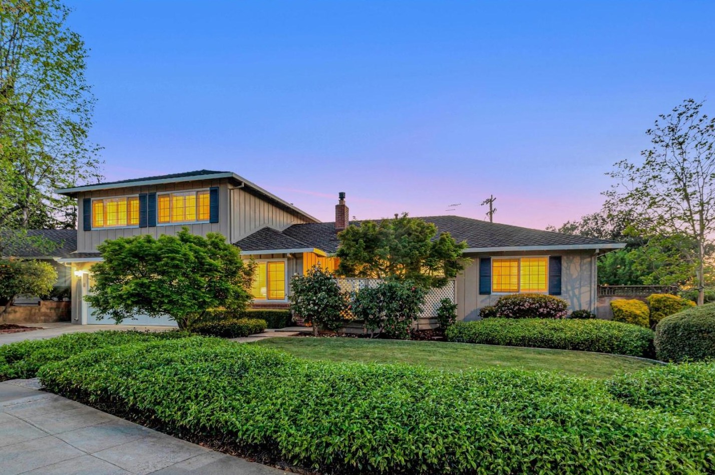 5451 Blossom Wood Dr, San Jose, CA 95124