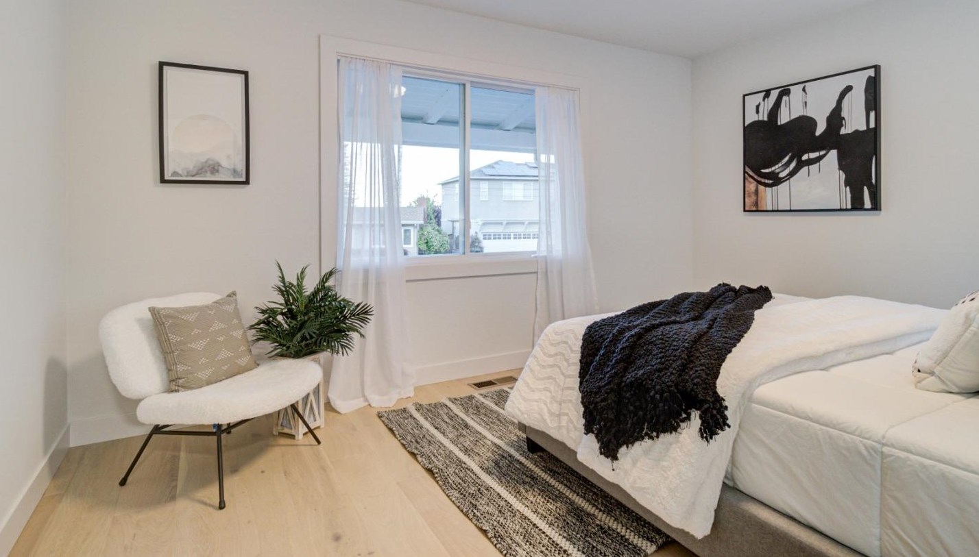 2712 Monterey St, San Mateo CA  94403-2629 exterior