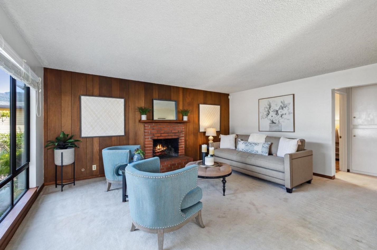 284 Greenway Dr, Pacifica, CA 94044