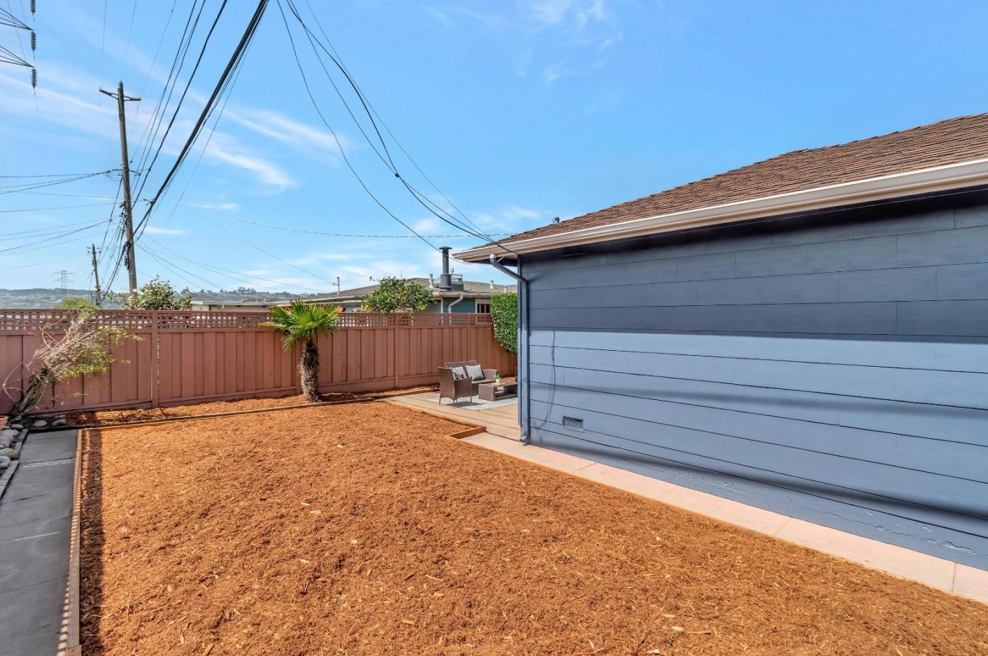 1277 Crestwood Dr, South San Francisco CA  94080-1324 exterior