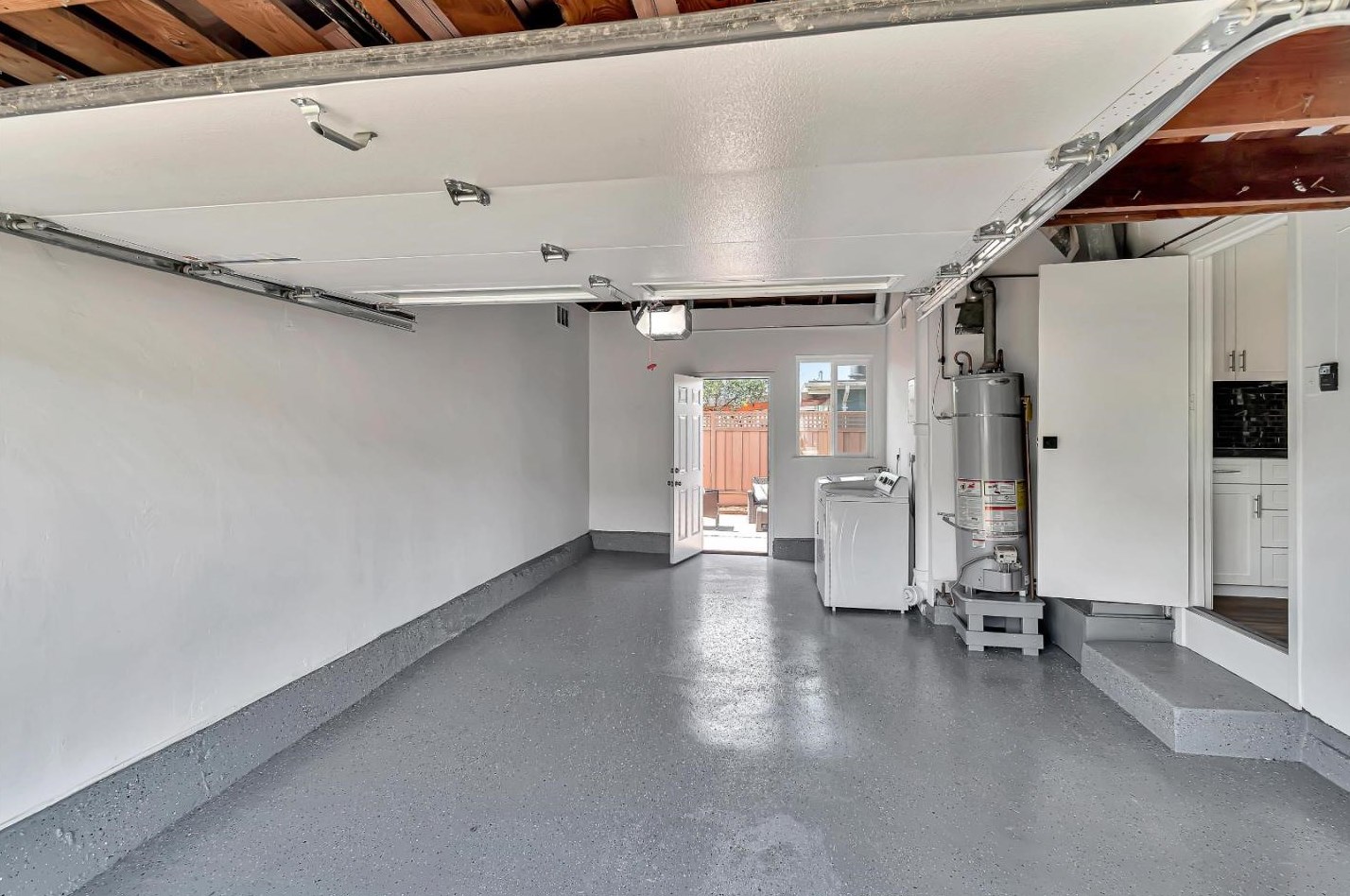 1277 Crestwood Dr, South San Francisco CA  94080-1324 exterior