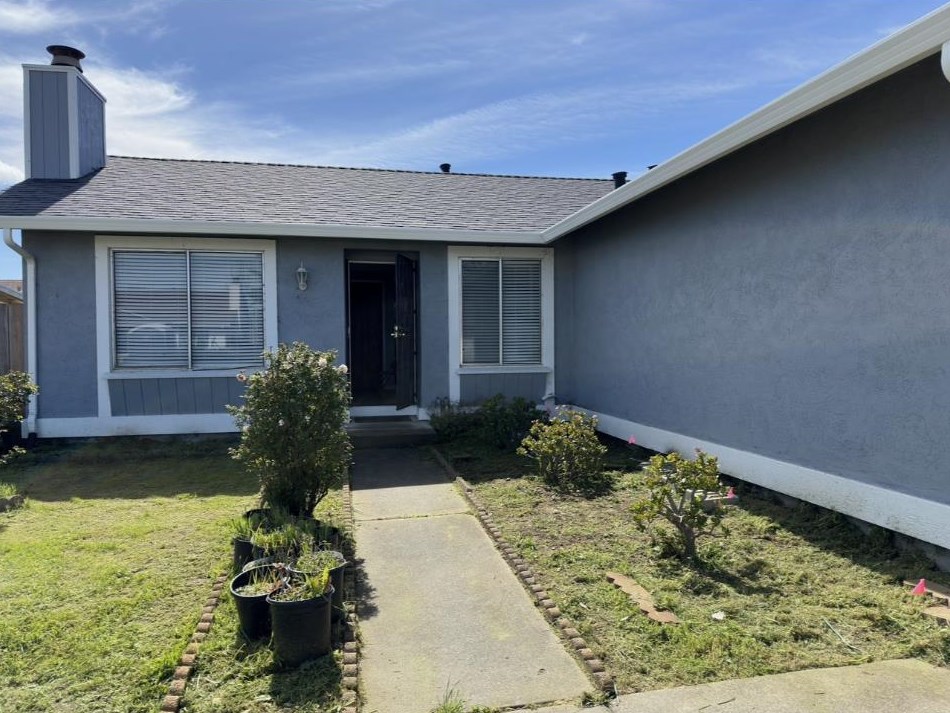 1019 Greylag Dr, Suisun City, CA 94585-2913