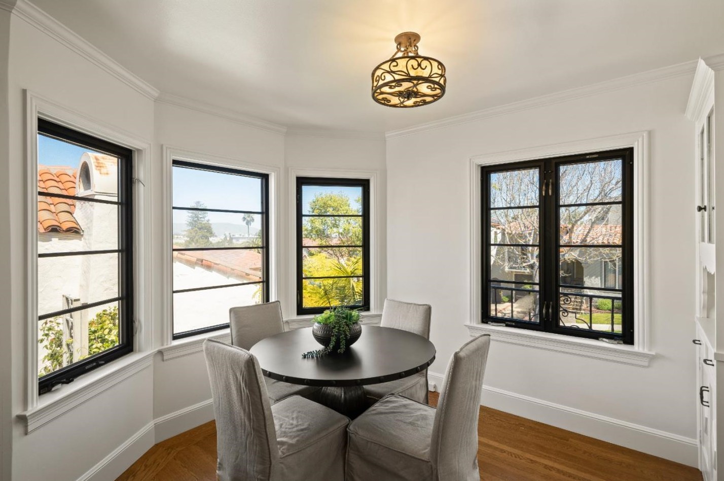 331 Elder Ave, Millbrae CA  94030-2430 exterior