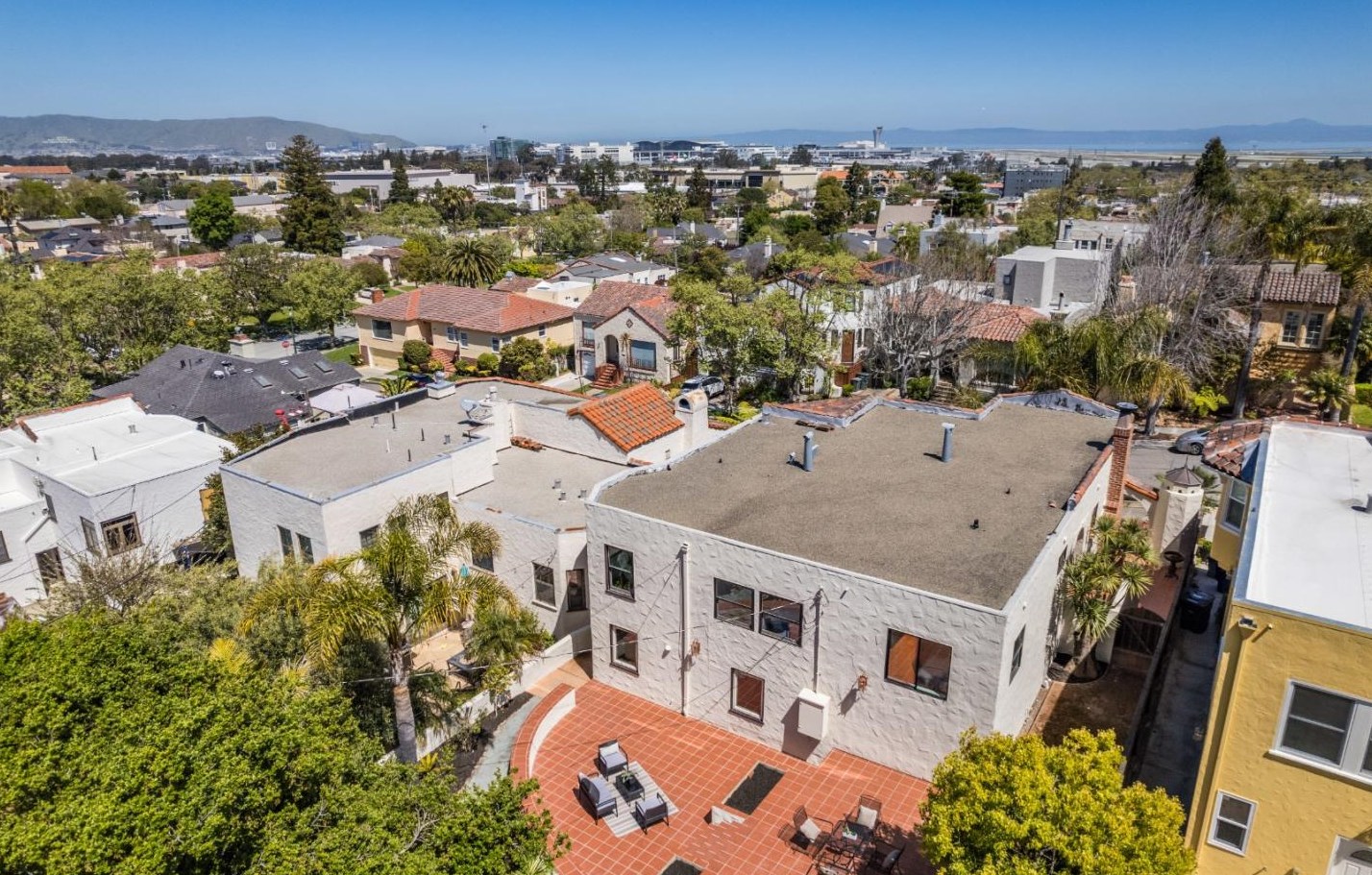 331 Elder Ave, Millbrae CA  94030-2430 exterior