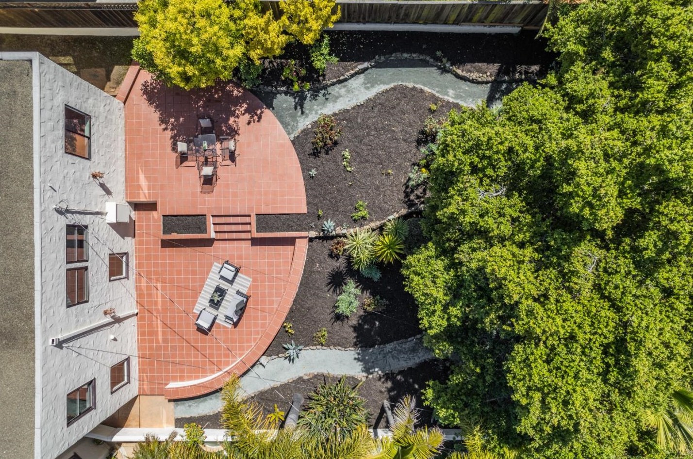 331 Elder Ave, Millbrae CA  94030-2430 exterior