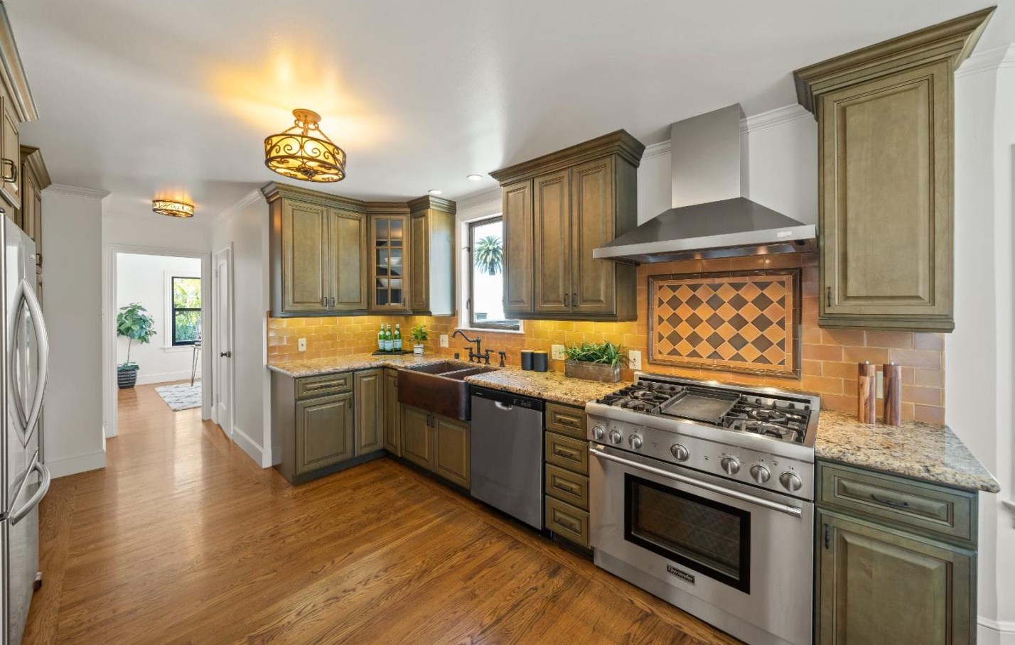 331 Elder Ave, Millbrae CA  94030-2430 exterior