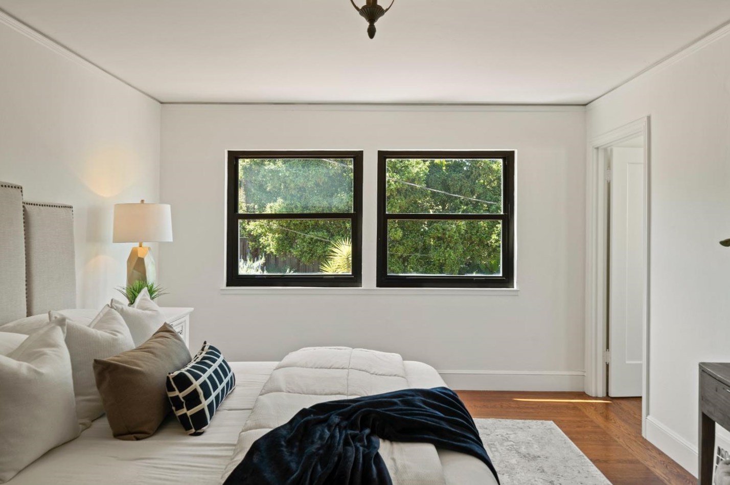 331 Elder Ave, Millbrae CA  94030-2430 exterior