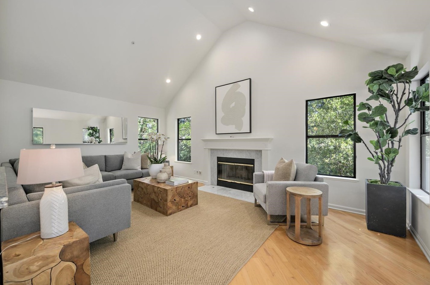 2509 Alpine Rd, Menlo Park CA  94025-6314 exterior