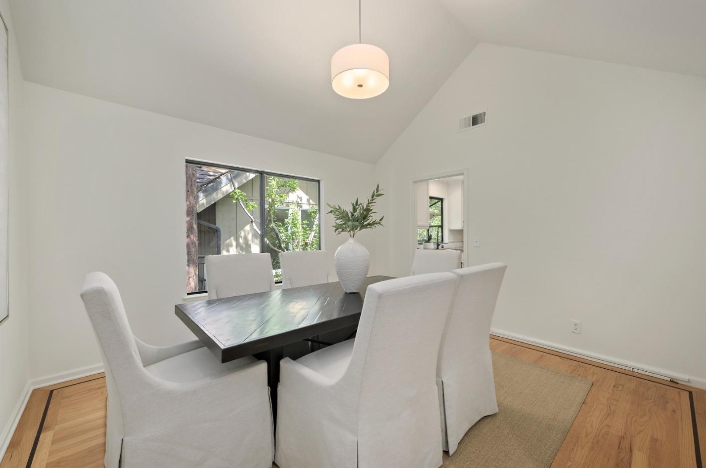 2509 Alpine Rd, Menlo Park CA  94025-6314 exterior
