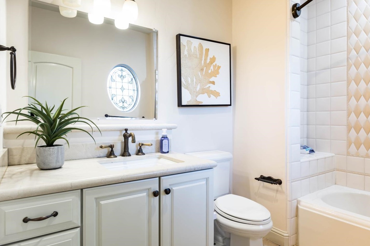 190 Vista Verde Way, Menlo Park CA  94028-8145 exterior