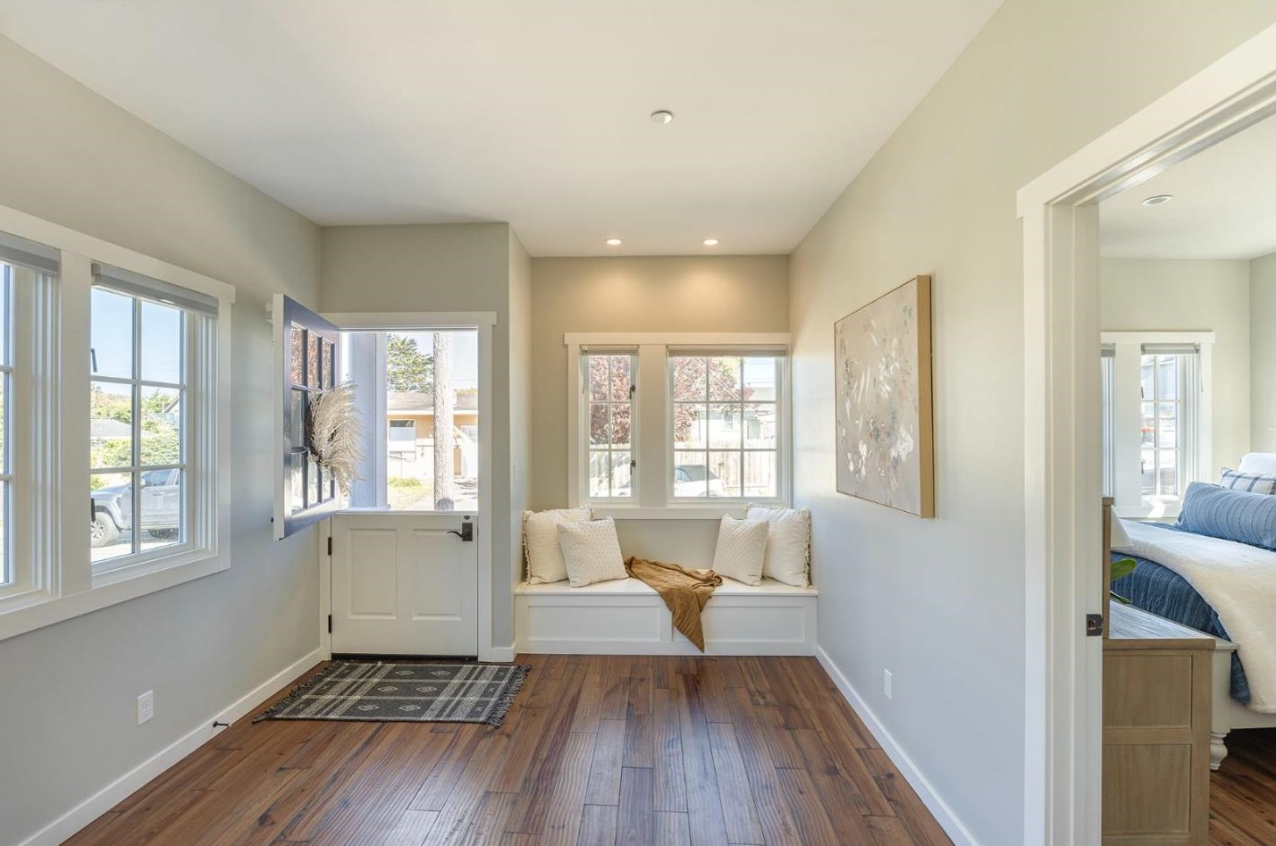 414 9th St, Del Monte Park, CA 93950