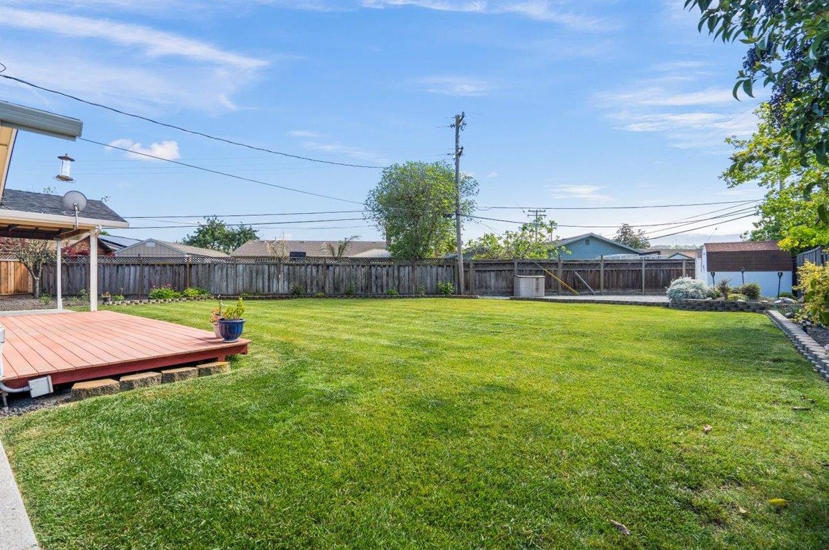 5819 Arapaho Dr, San Jose CA  95123-3205 exterior