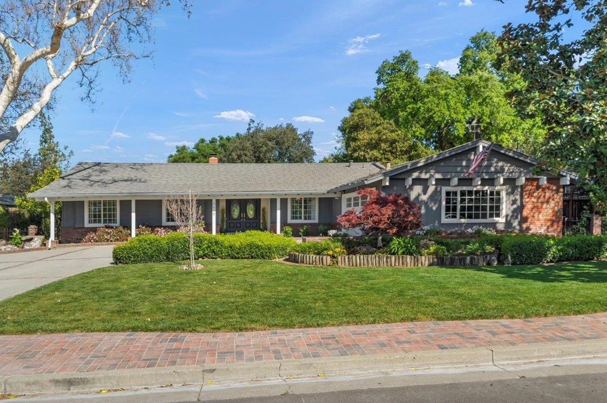 6618 Crystal Springs Dr, San Jose, CA 95120-4617