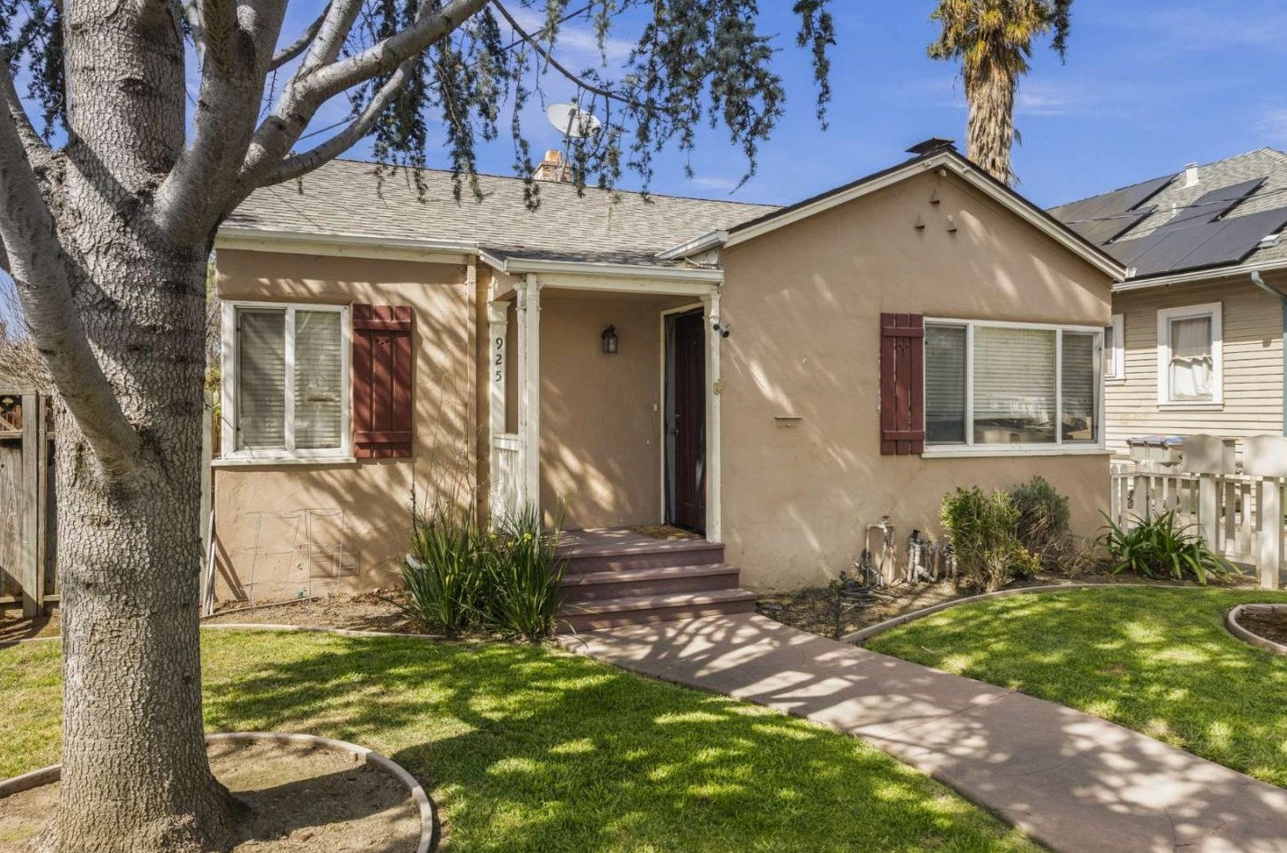 925 Julian St, San Jose, CA 95112-1813