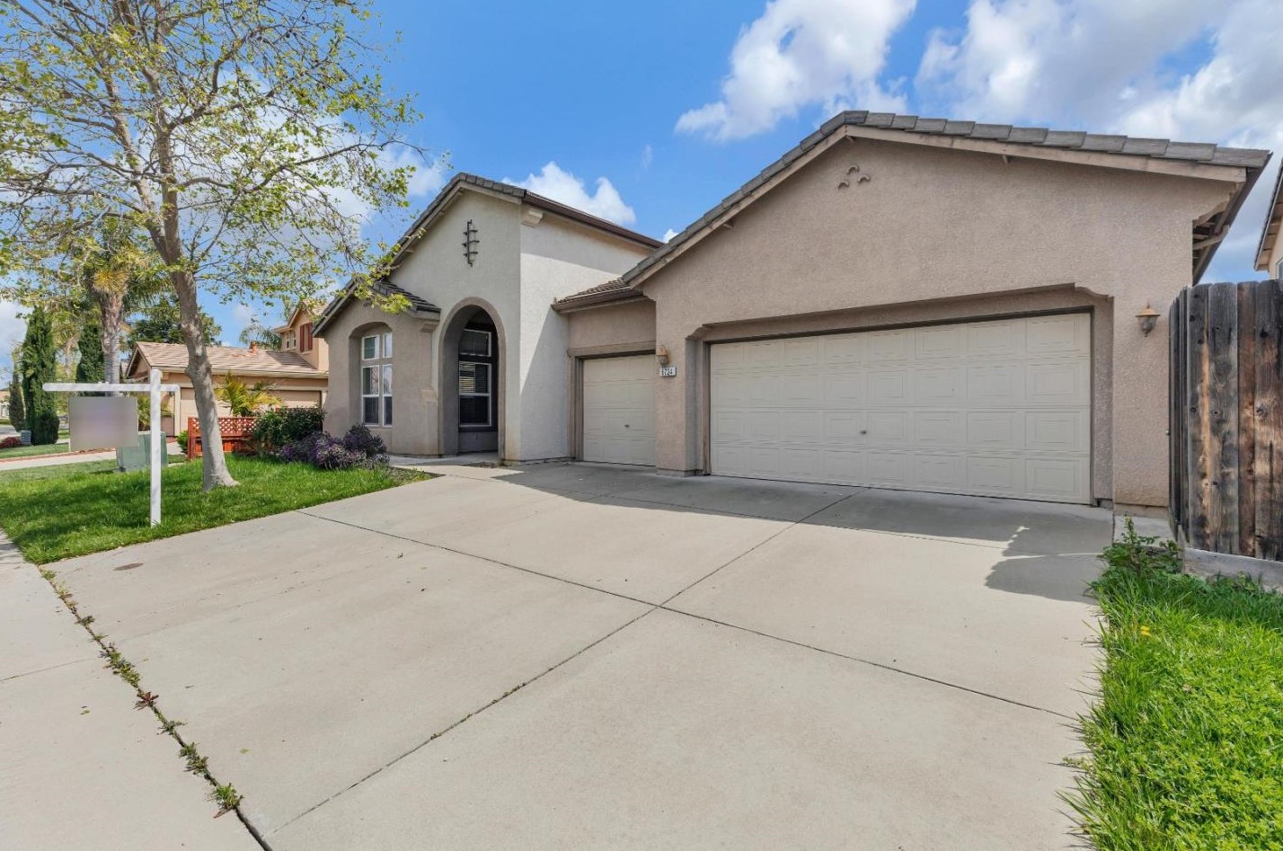 6724 Castro Verde Way, Elk Grove, CA 95757-3407