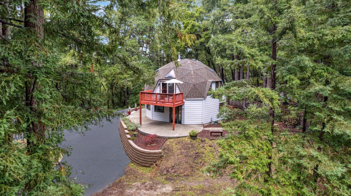 131 Valdez Rd, Felton, CA 95018