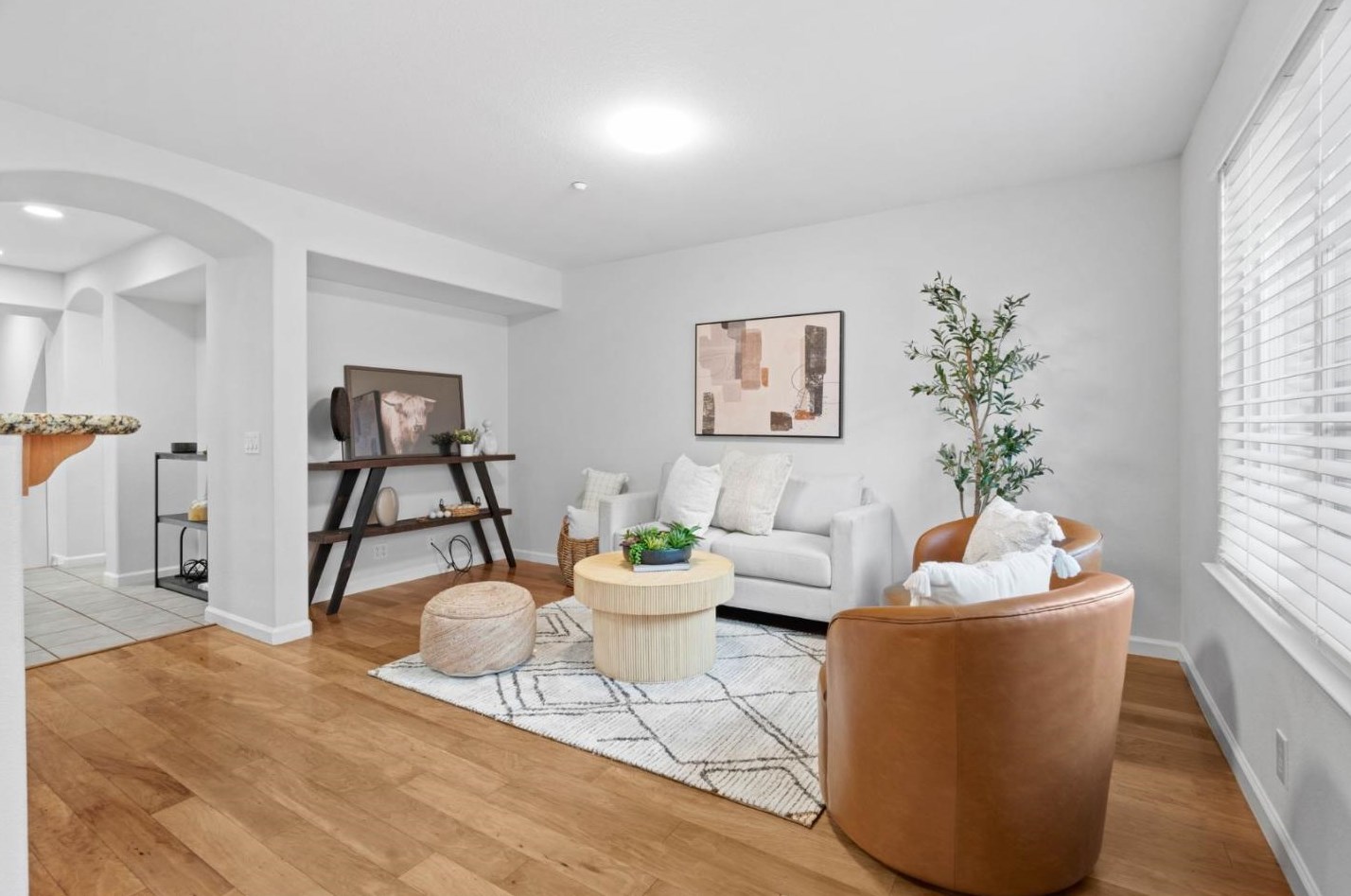 361 Vista Roma Way, San Jose CA  95136-4451 exterior