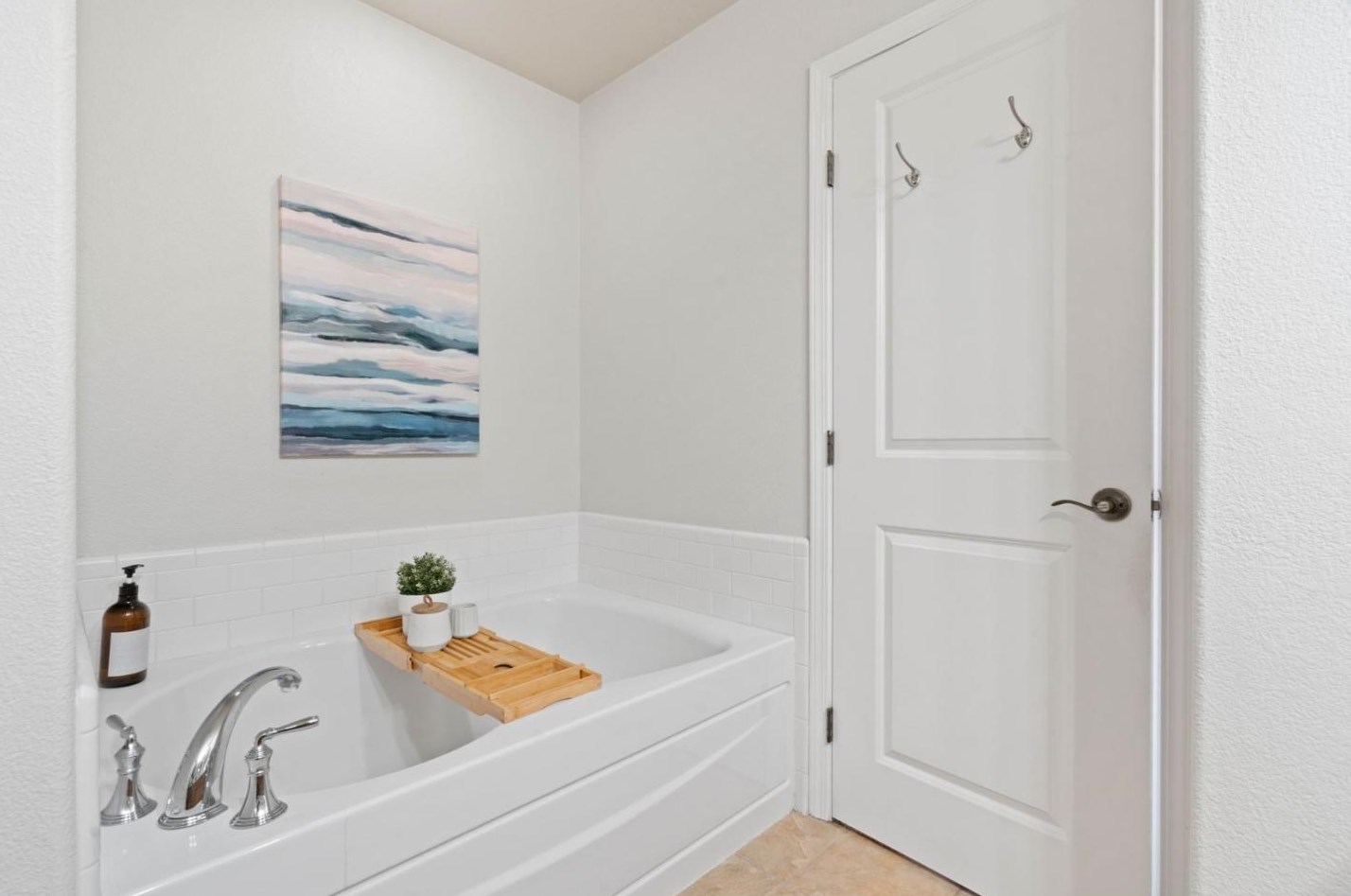 361 Vista Roma Way, San Jose CA  95136-4451 exterior