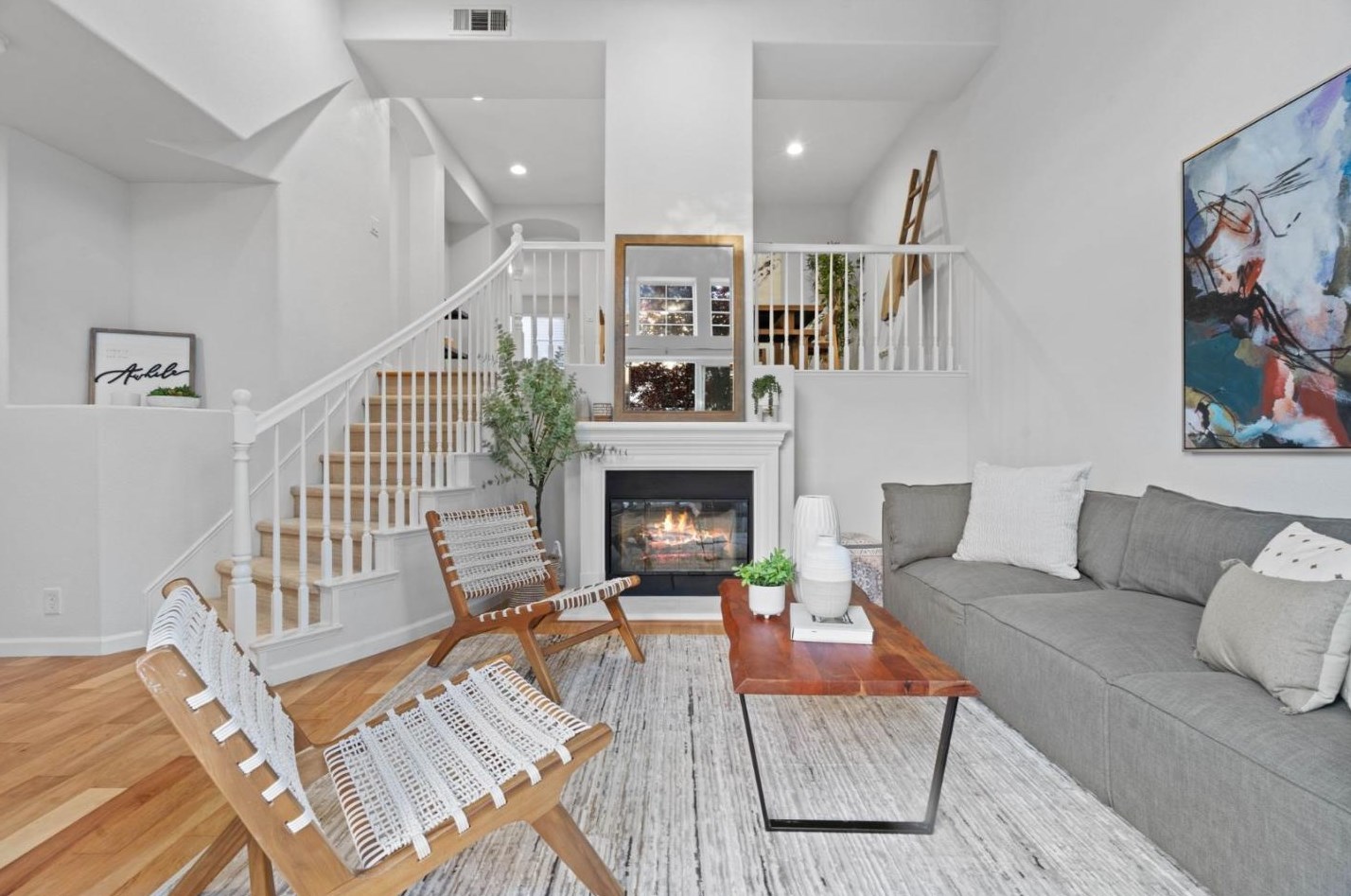 361 Vista Roma Way, San Jose CA  95136-4451 exterior