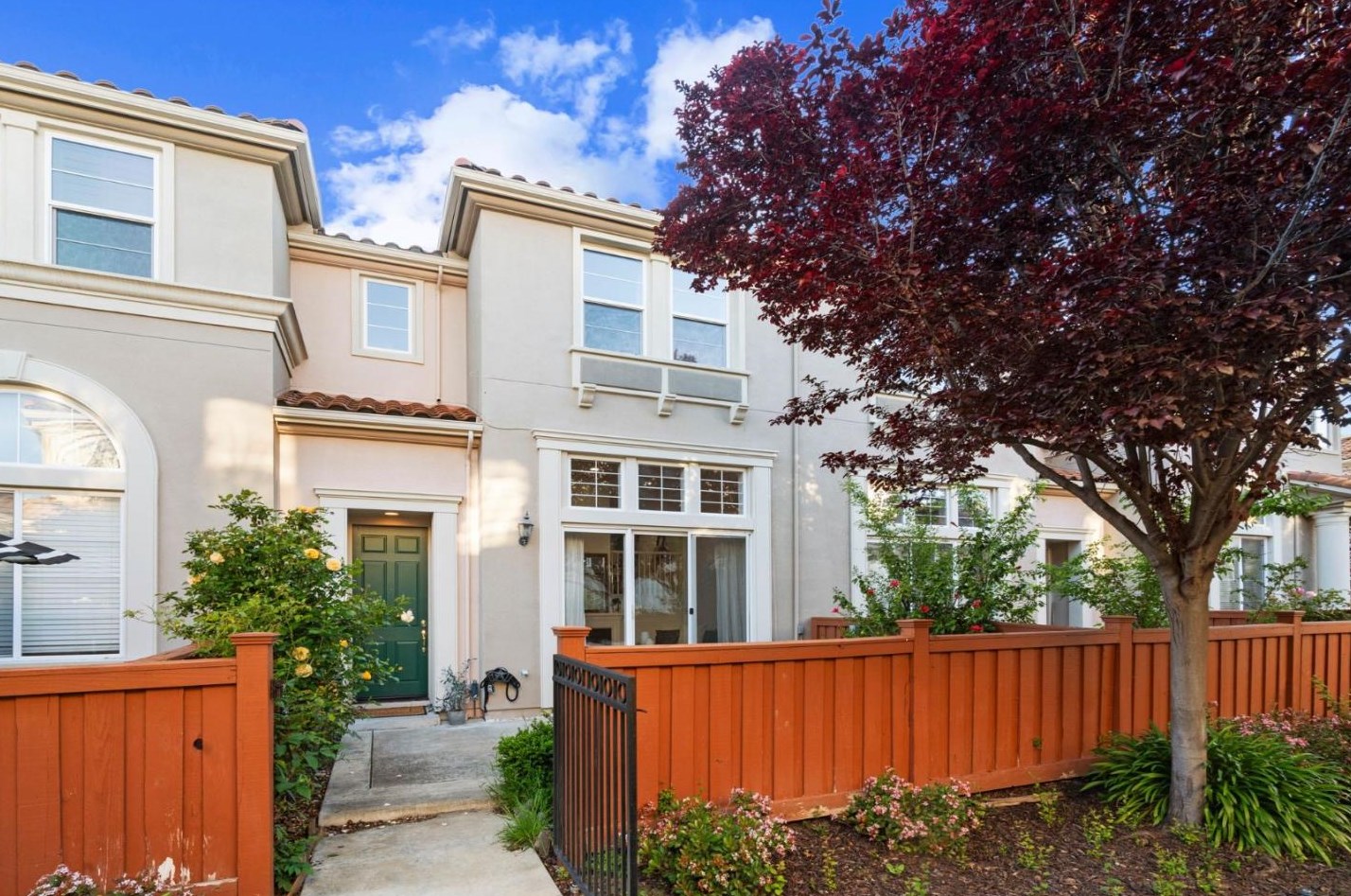 361 Vista Roma Way, San Jose CA  95136-4451 exterior