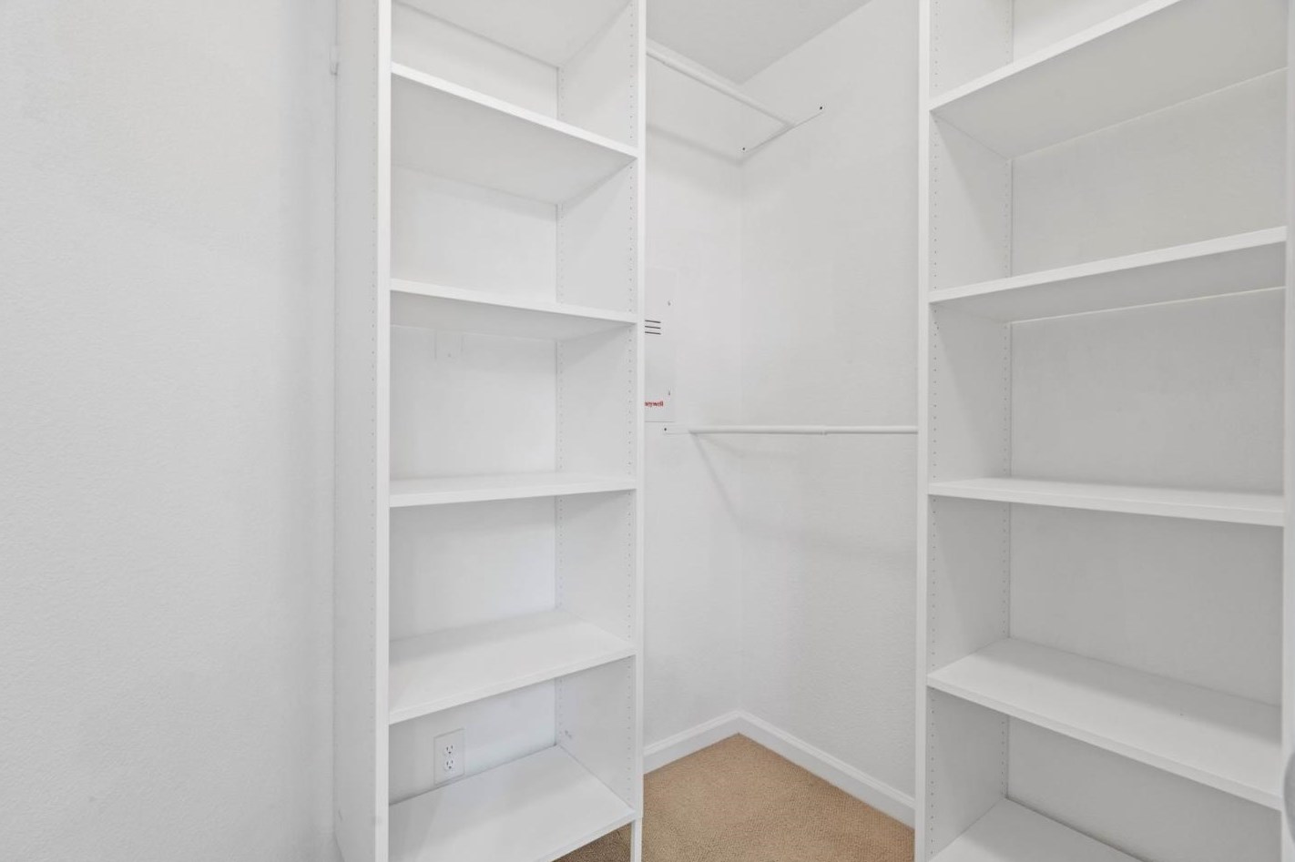 361 Vista Roma Way, San Jose CA  95136-4451 exterior