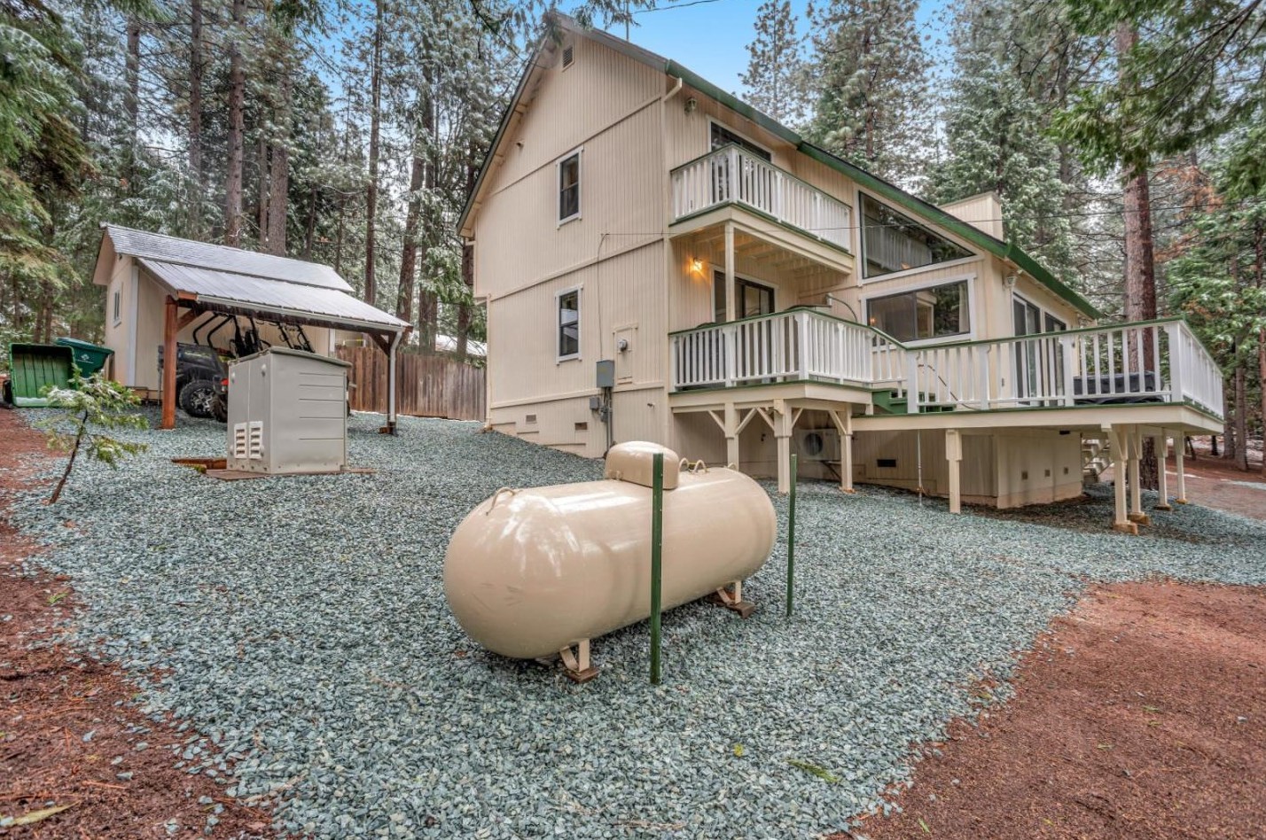 5360 Pine Ridge Dr, Grizzly Flats, CA 95636