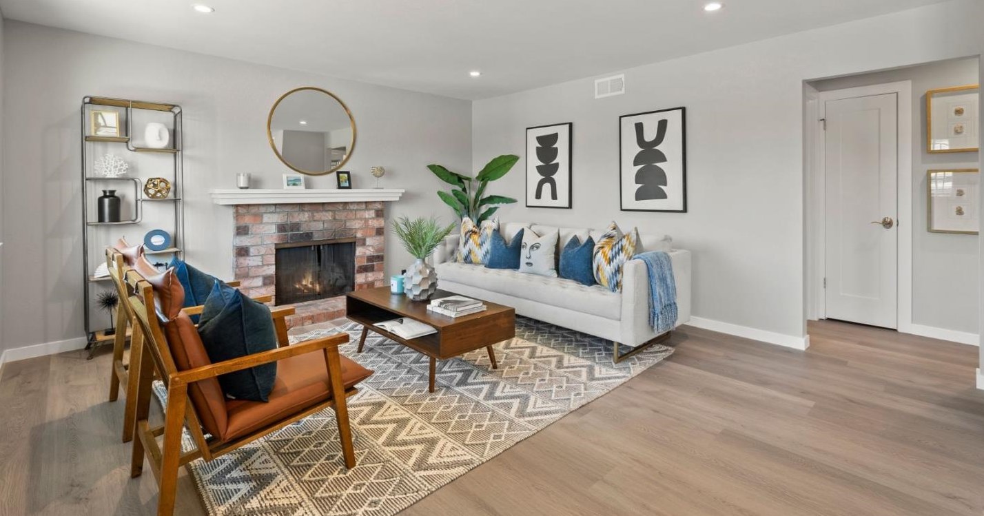 921 Ponselle Ln, Capitola, CA 95010-2403
