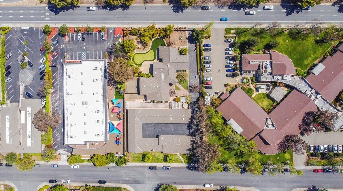 1050 Tilton Dr, Sunnyvale, CA 94087-2410