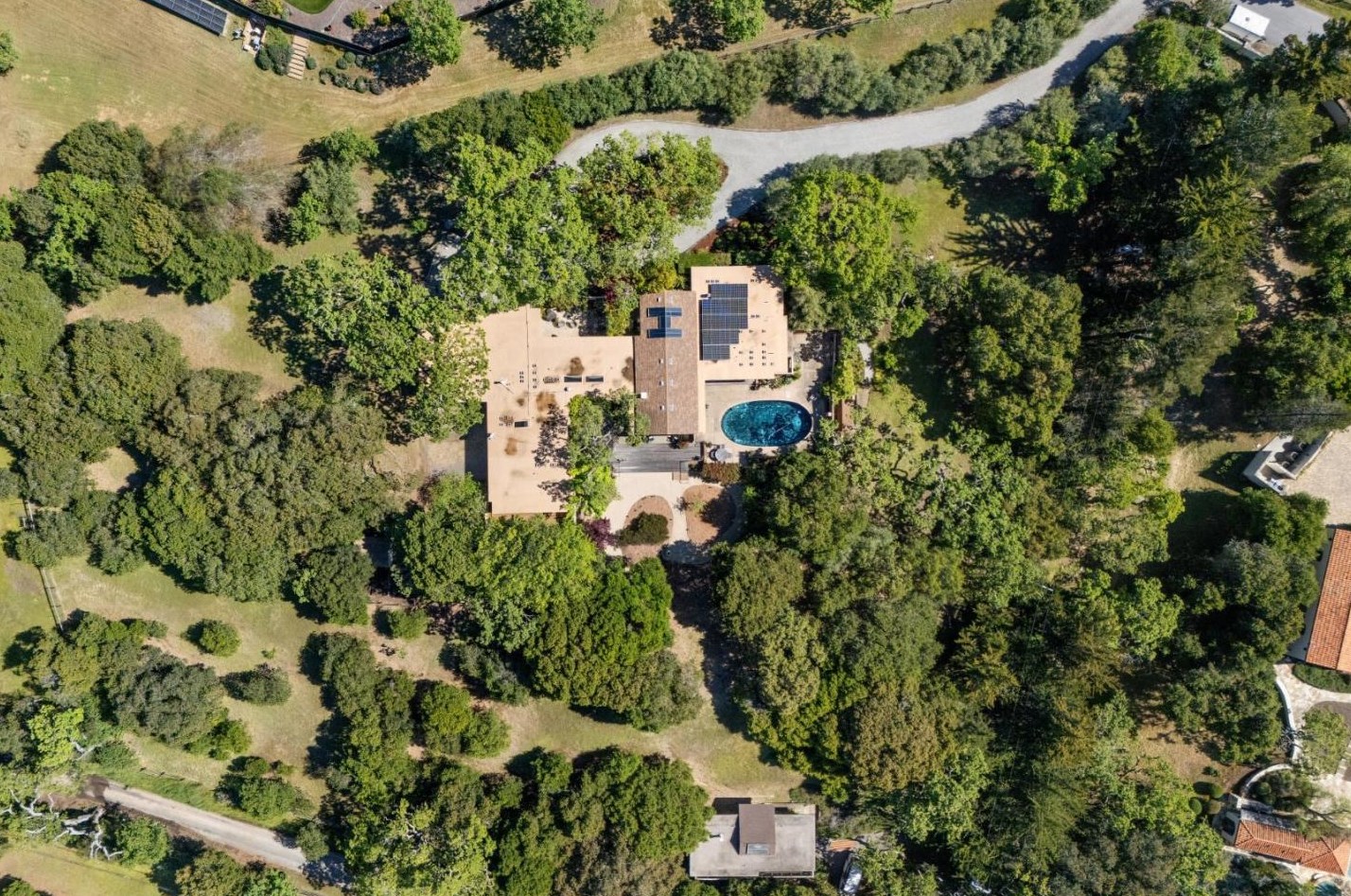 19 Ring Ln, Tassajara Hot Springs, CA 93924