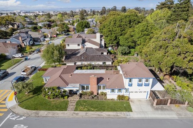 1556 Bernal Ave, Burlingame, CA 94010-5508