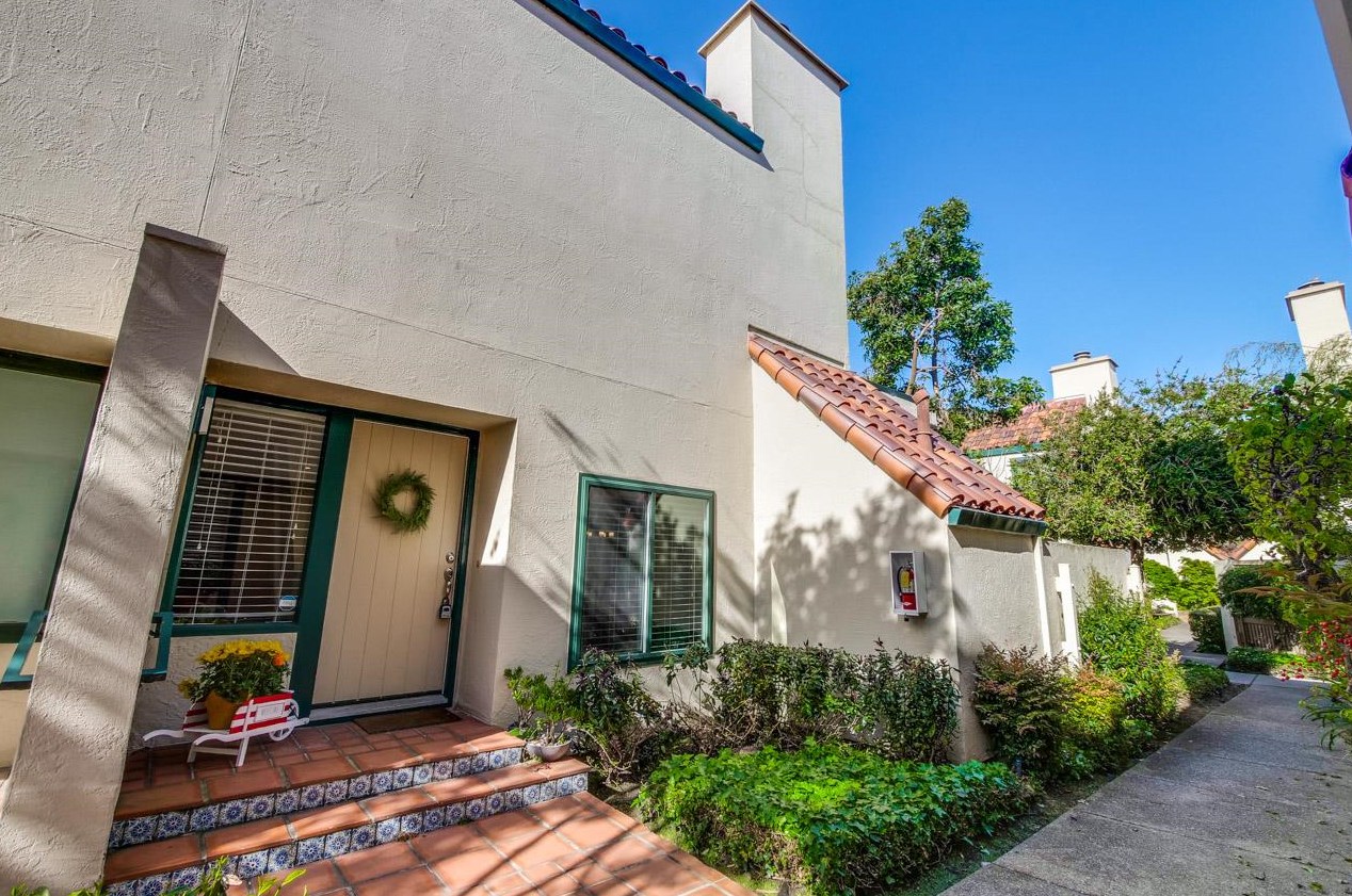 2269 Armada Way, San Mateo, CA 94404-1531