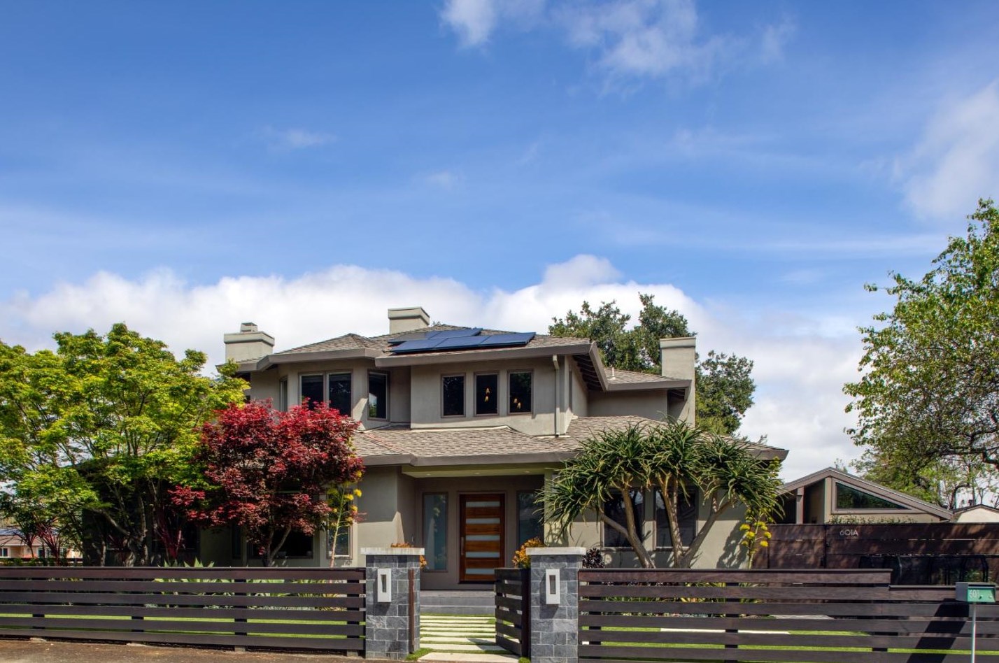 601 Hawthorne Ave, Los Altos, CA 94024