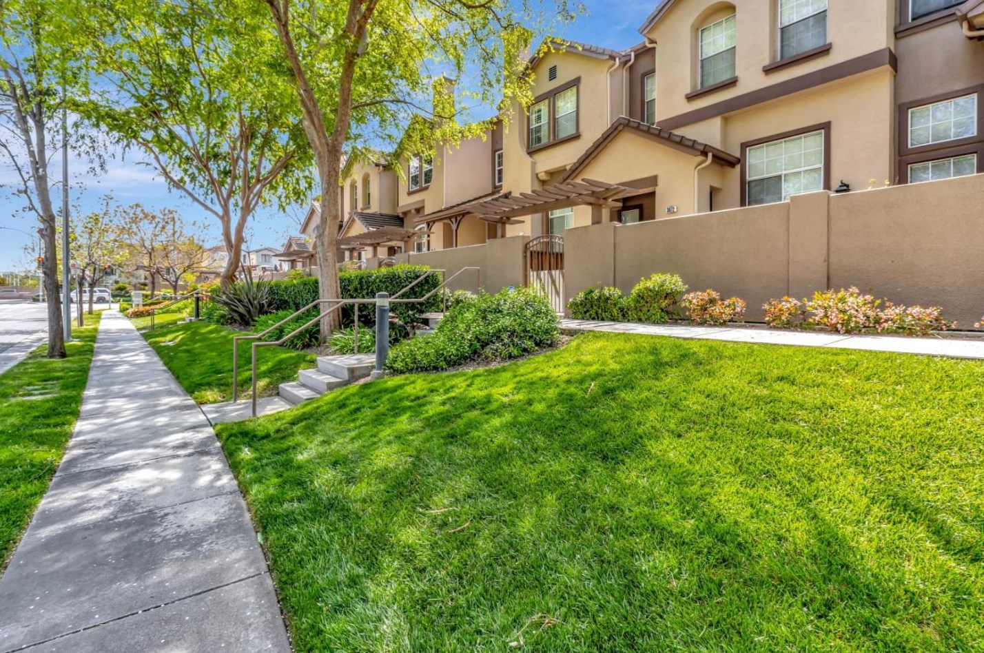 3084 Brunetti Pl, San Jose, CA 95125-6300