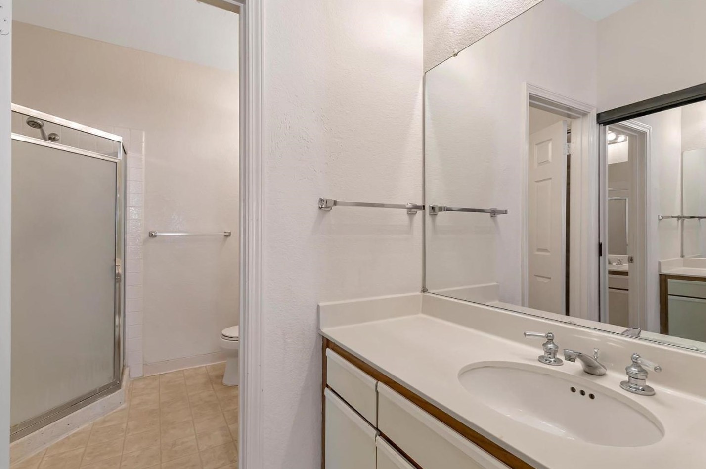 5916 Bridgeport Lk Way, San Jose CA  95123-2437 exterior