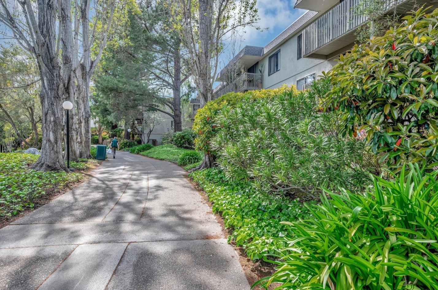 1331 Shelter Creek Ln, San Bruno, CA 94066-6074