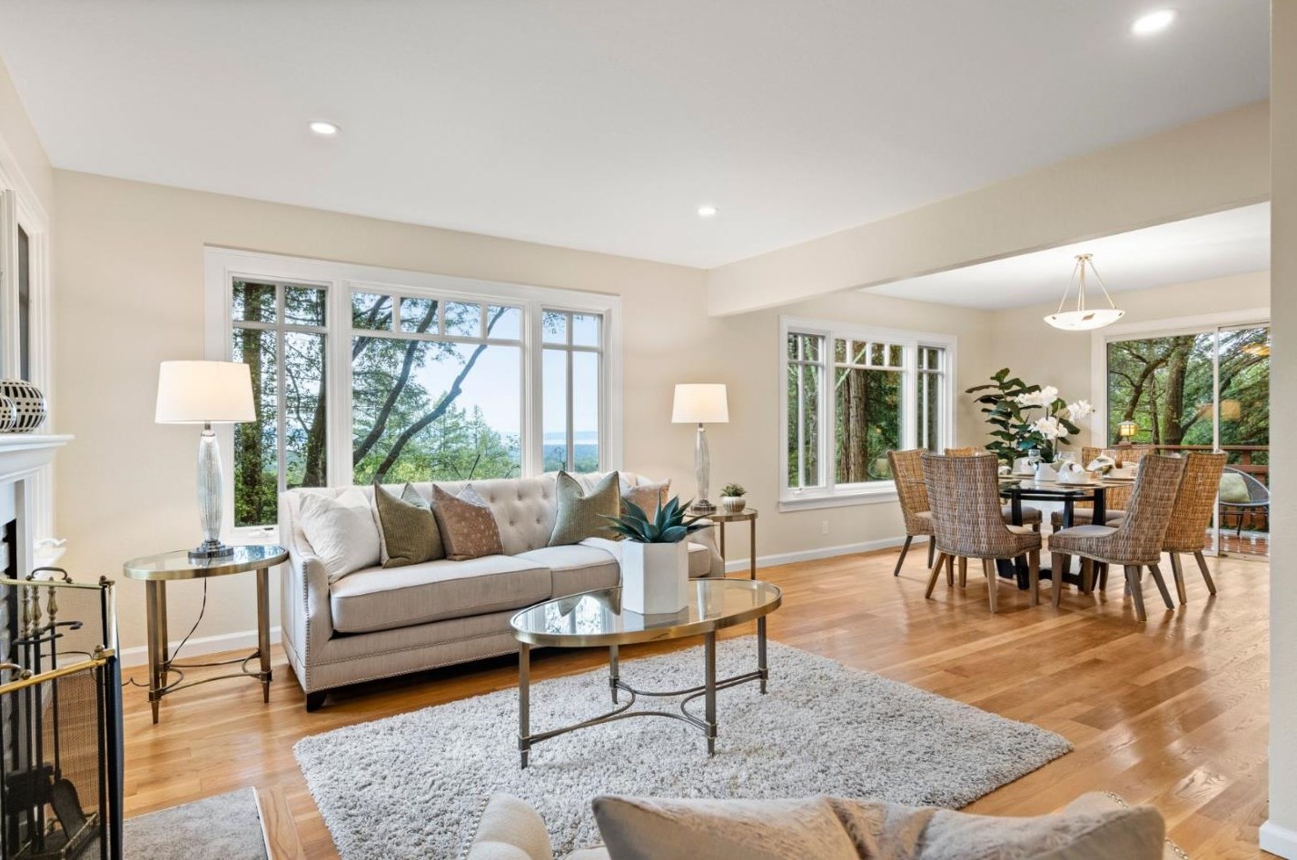 555 Smt Spg Rd, Redwood City CA  94062-4251 exterior