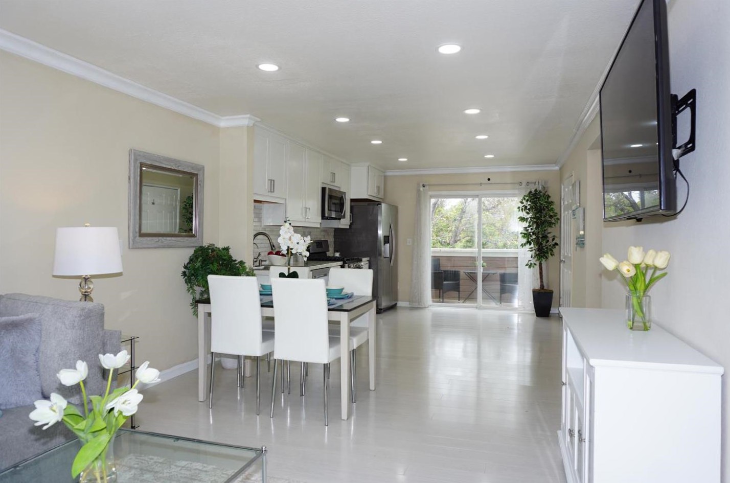 2035 San Antonio St, San Jose CA  95116-3096 exterior