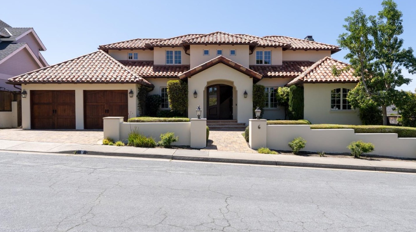 6 White Tail Ln, Monterey, CA 93940